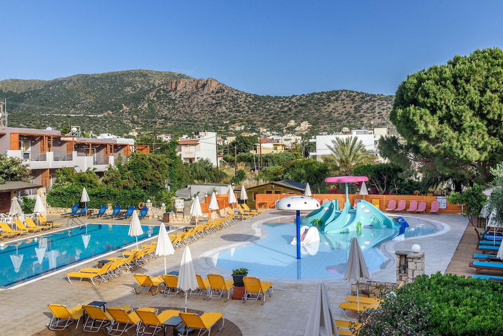 Katrin Hotel and Bungalows 47/50