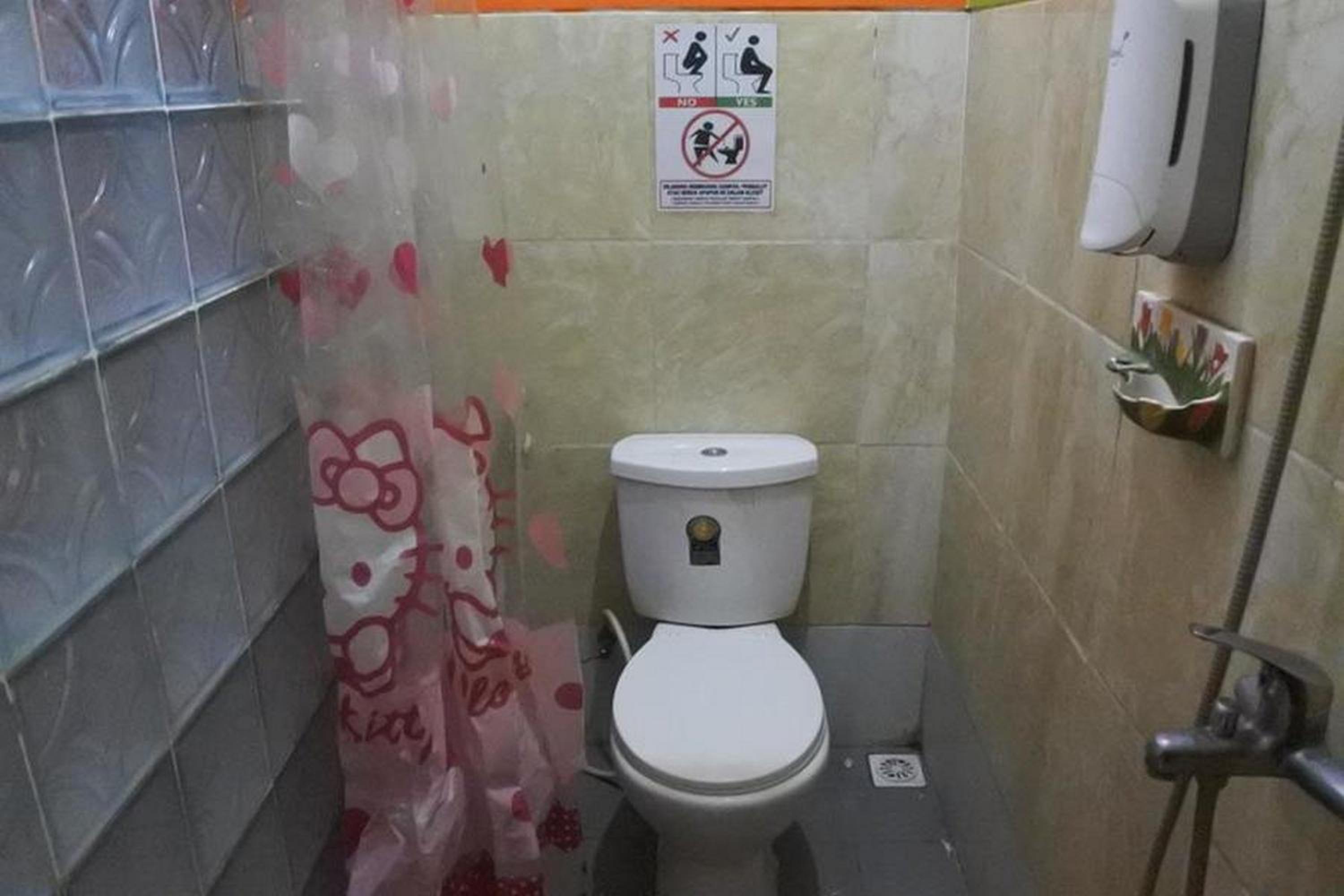 OYO 3727 Homestay Gayatri Sawojajar 55/57