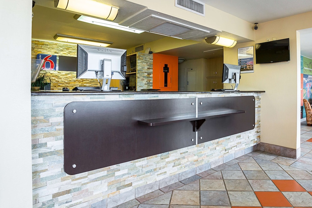 Motel6 Holbrook, AZ 10/62