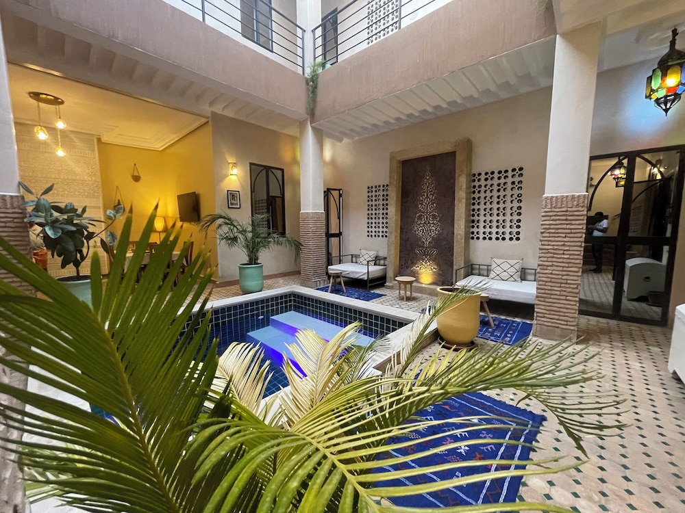 Riad Samarine 18/42