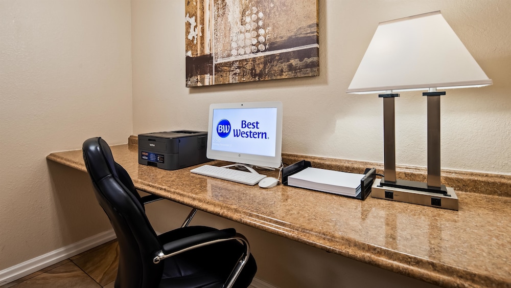 Best Western El Centro Inn 31/35