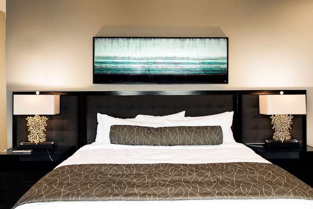 Colcord Hotel Oklahoma City, Curio Collection by Hilton 15/62