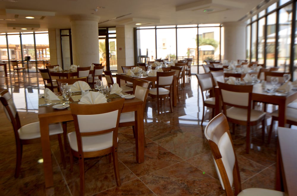 Public Security Hotel & Chalets 24/39