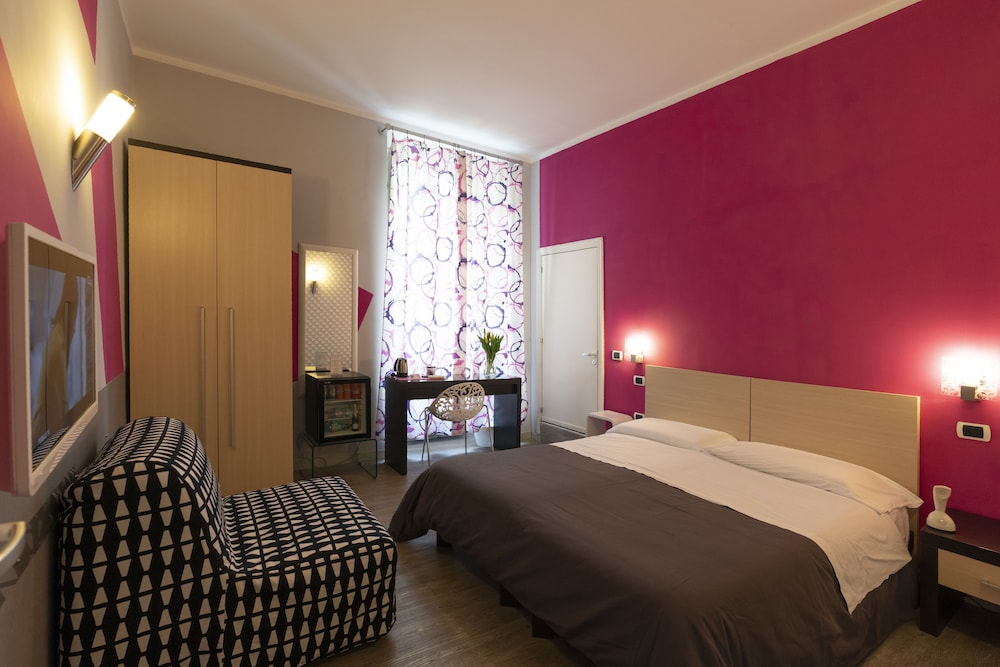 H Rooms Naples Boutique Hotel 12/50