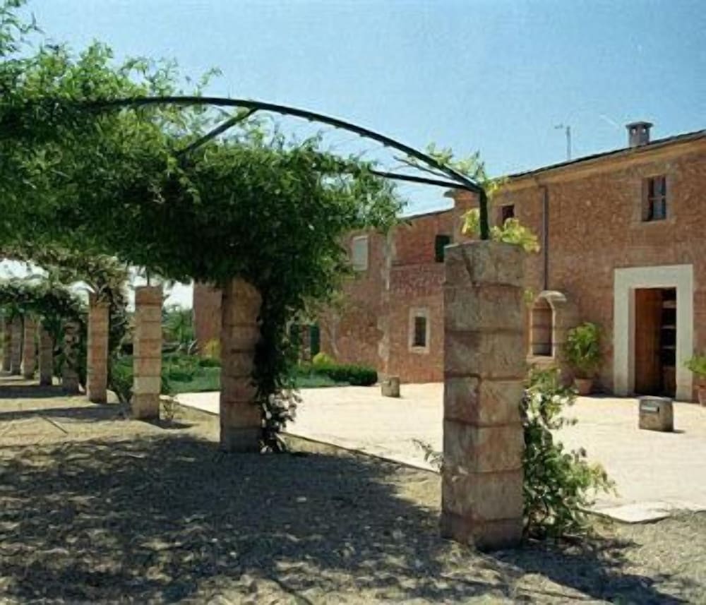 Son Bernadinet Agrotourism 56/63