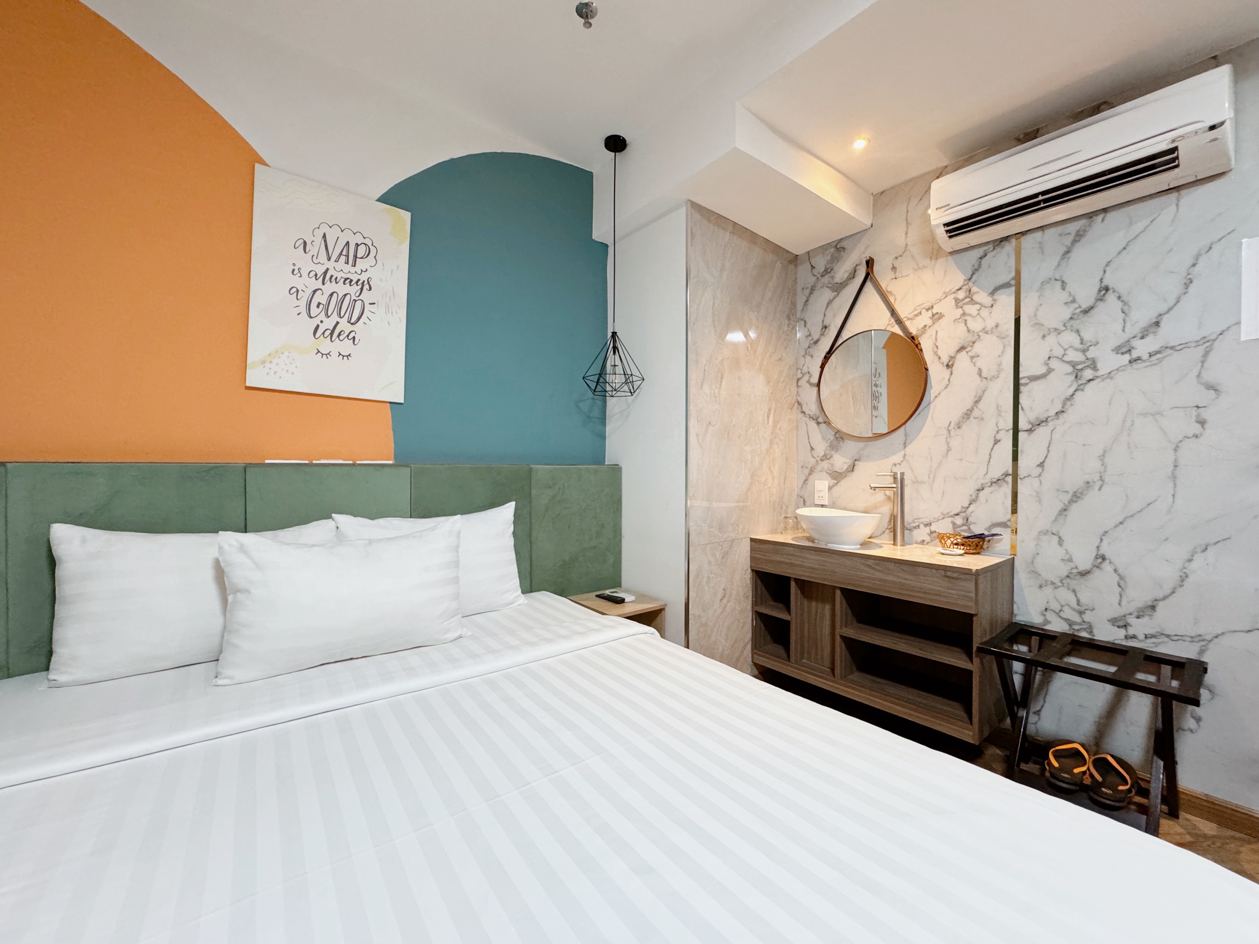 Superior, Double Bed, No Window