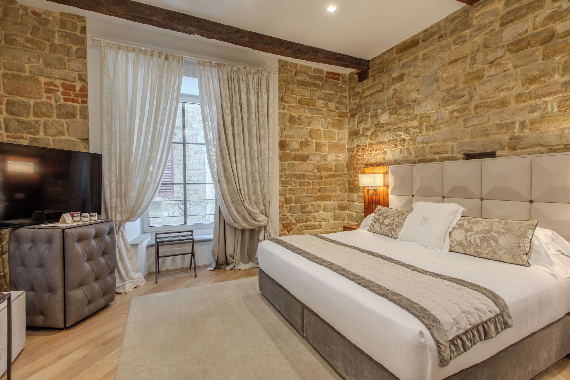 Junior Suite, City View