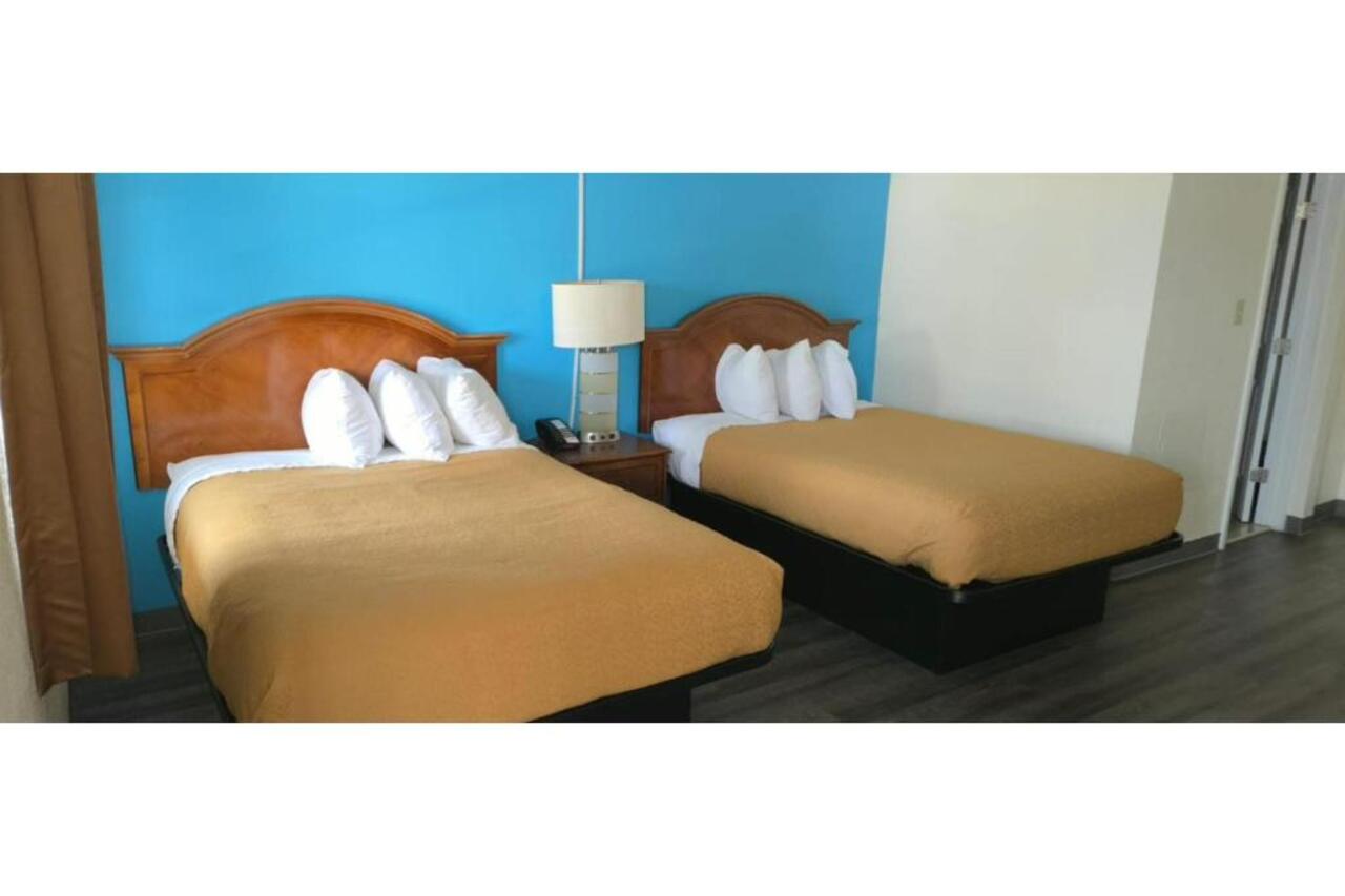 Williamston Inn NC Near Greenville US 64 18/33