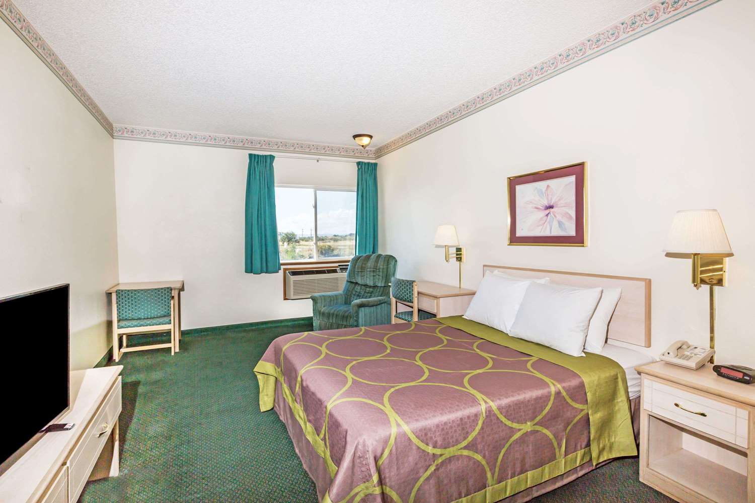 Super 8 by Wyndham Willcox 10/20