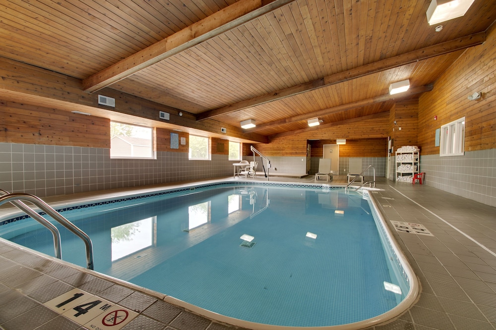 swimming pool spa