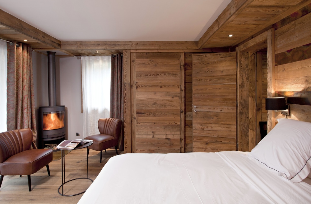 Family Suite, 1 Double and 2 Bunk Beds, Annex