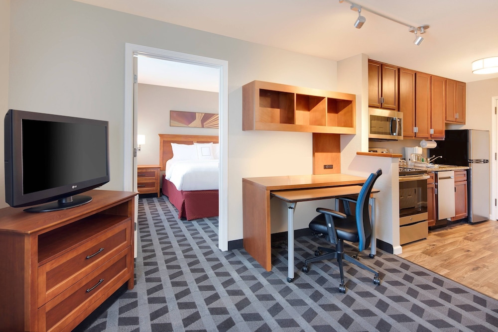 Towneplace Suites By Marriott Bentonville Rogers 32/44