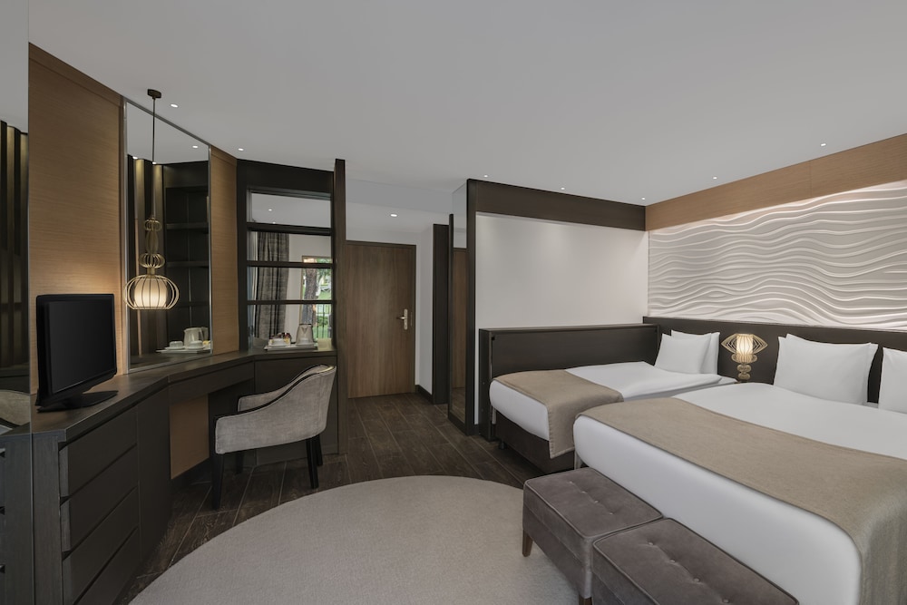 Papillon Belvil Holiday Village - All Inclusive 10/50