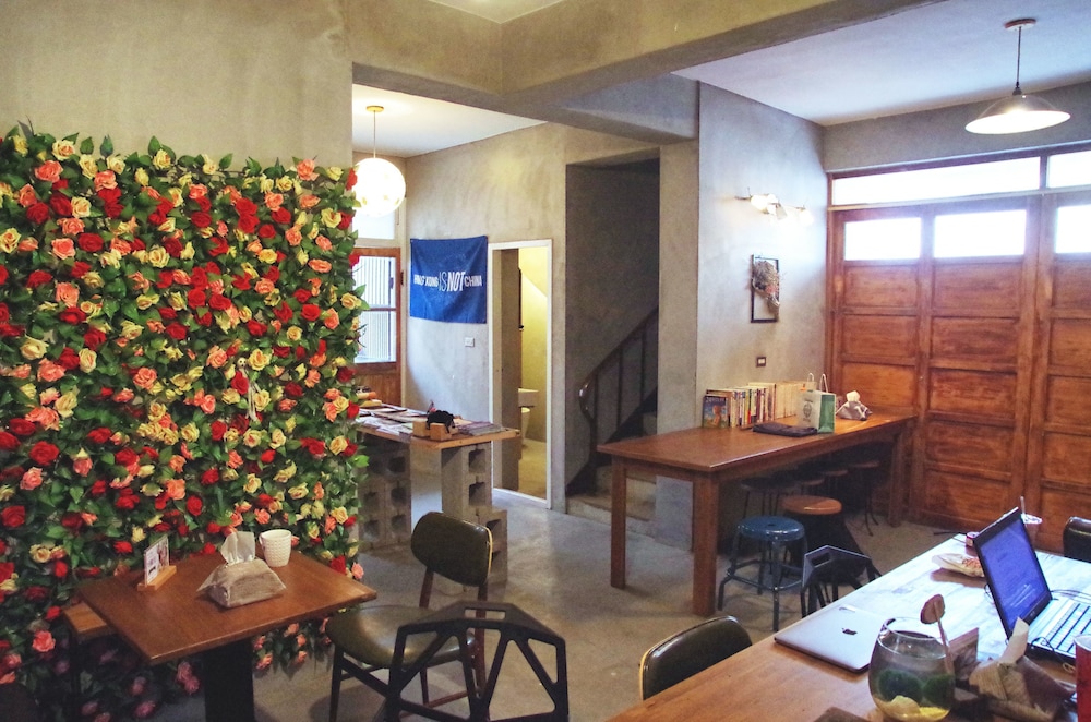 Matchbox Hostel 15/16