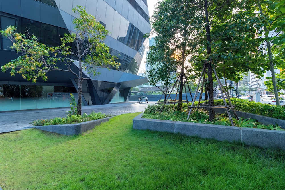Queensland Hotel Bangkok 43/50
