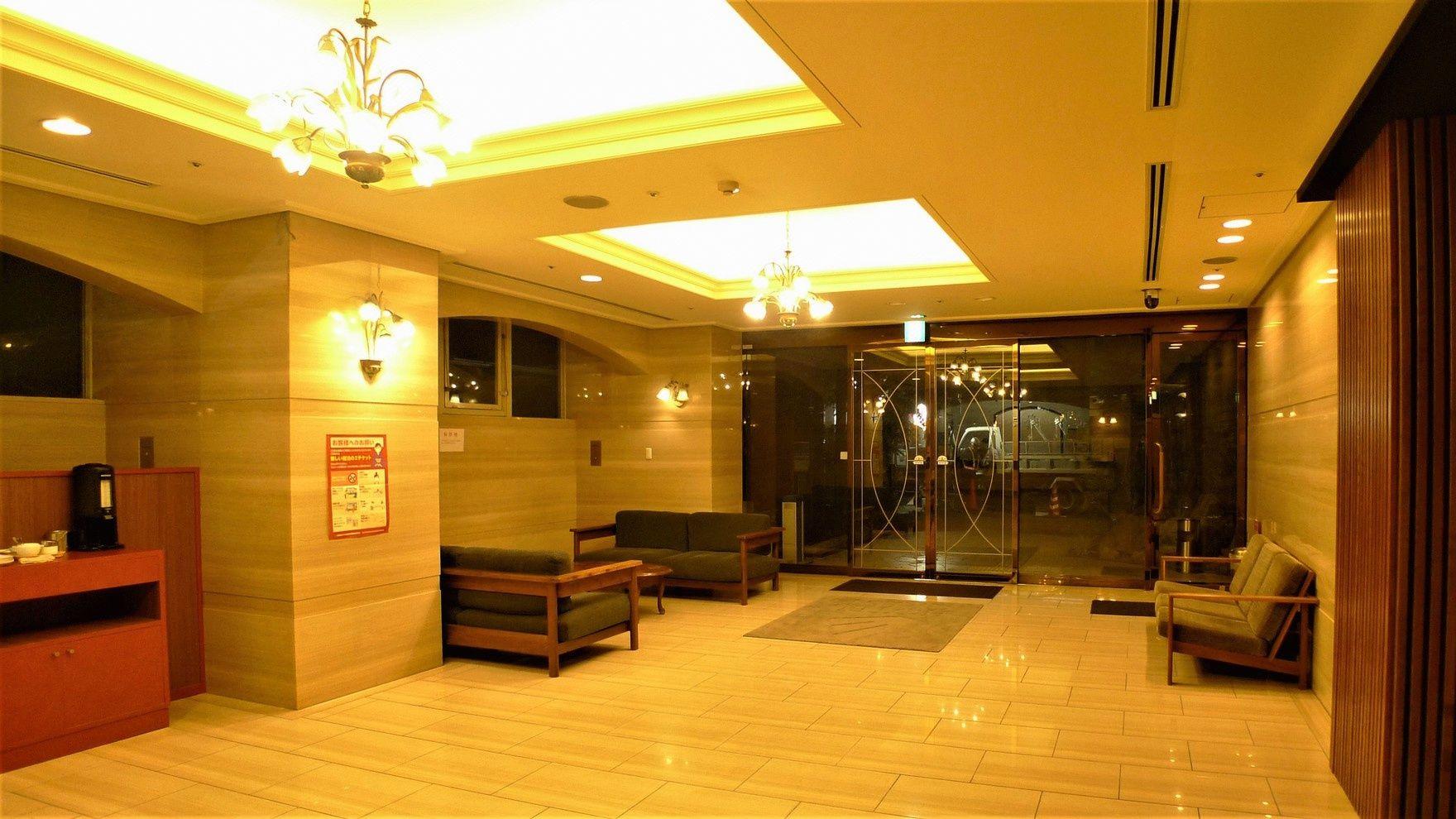 Hotel Crest Dio 12/14