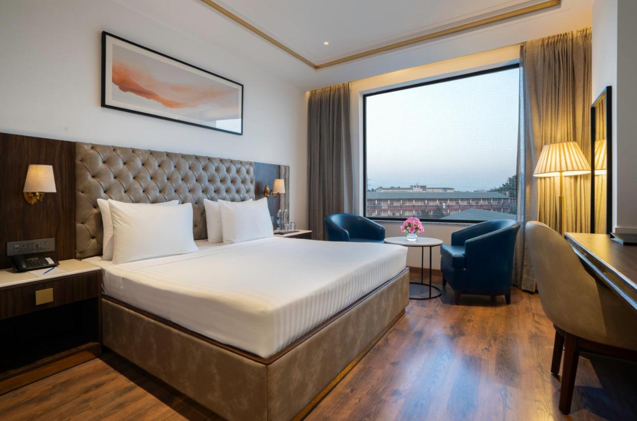 Clarks Inn Dehradun 9/28
