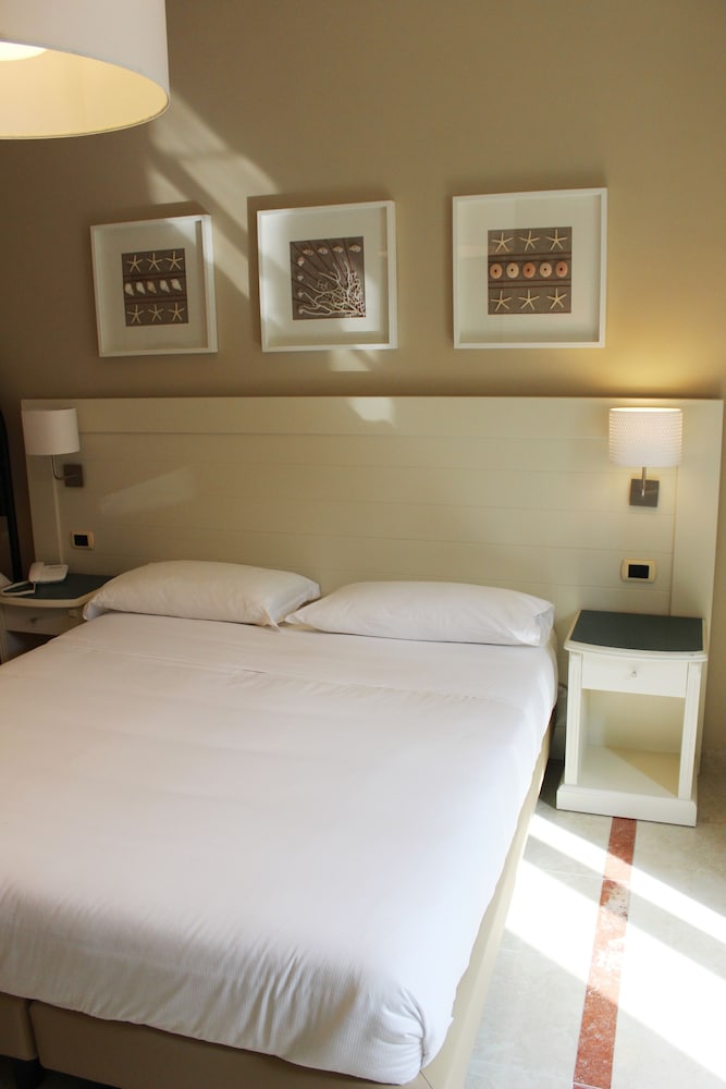 CLASSIC, DOUBLE BED, BALCONY