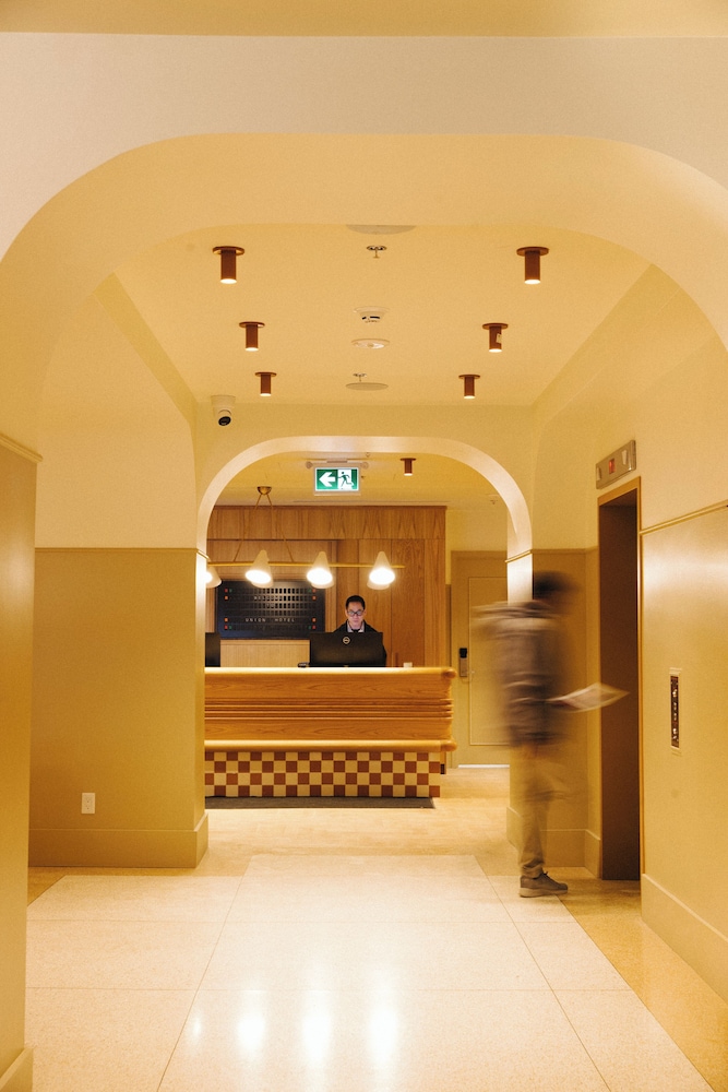 Union Hotel Toronto 7/58