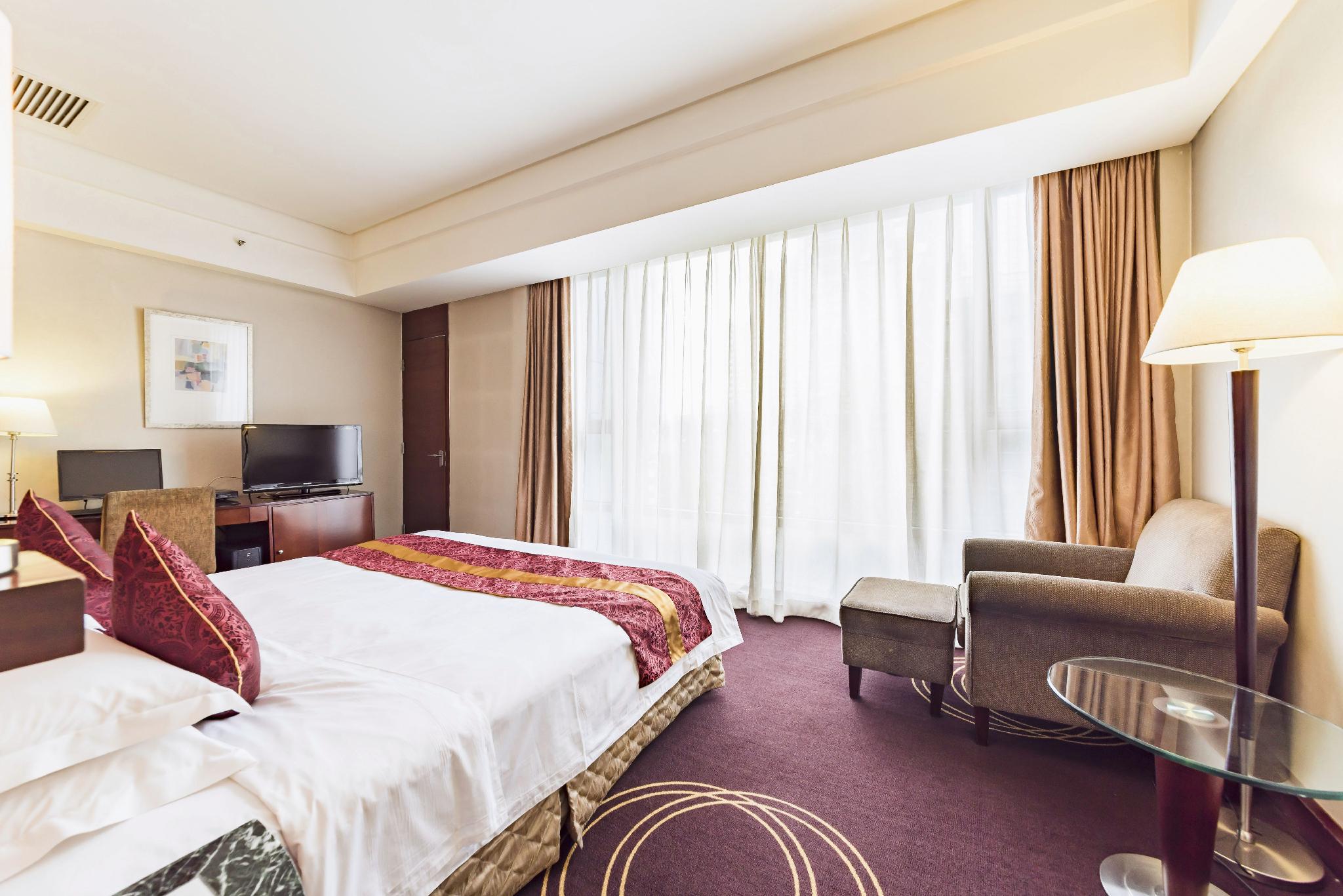 Beijing Chateau de Luze Hotel 11/20