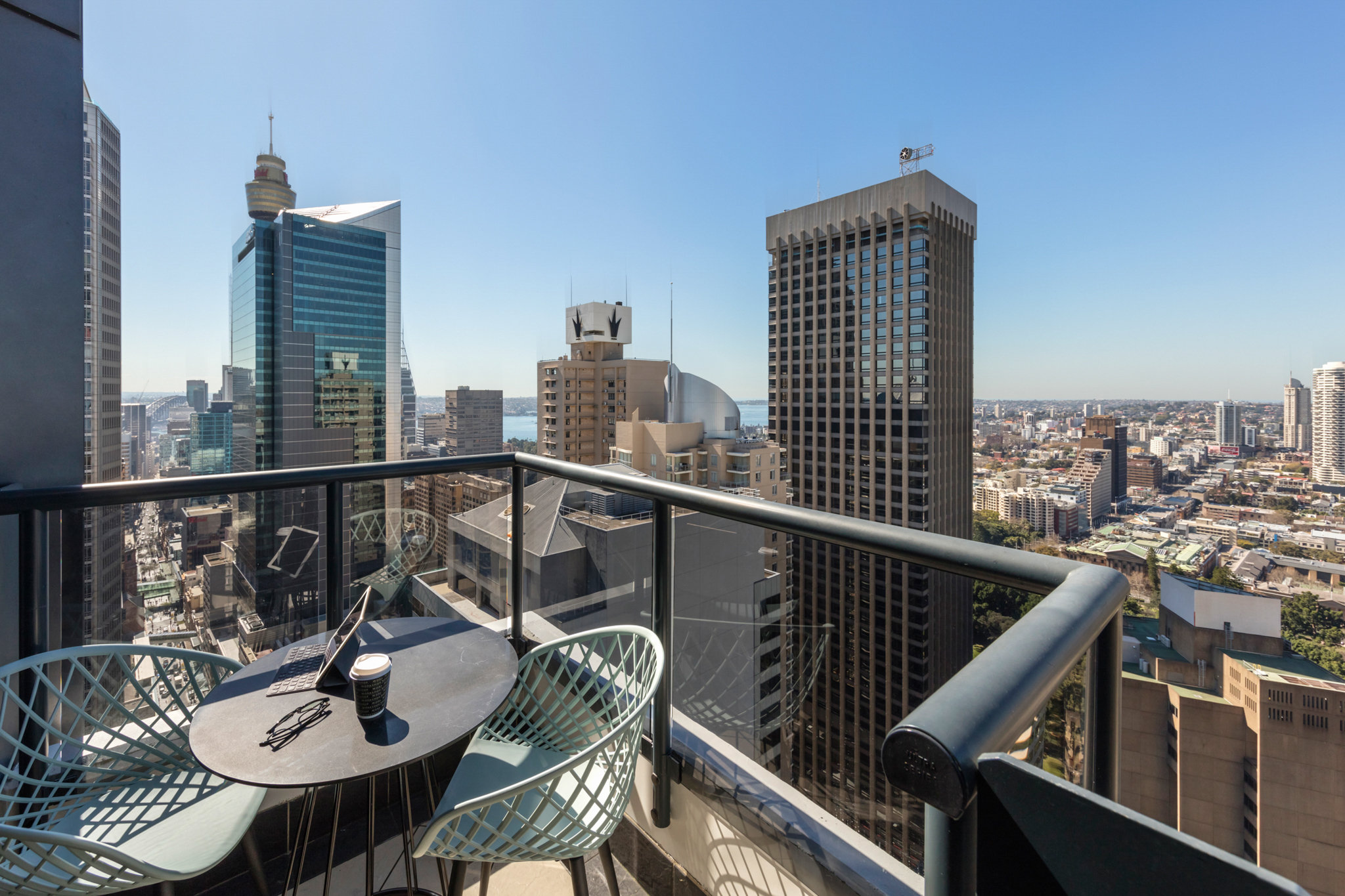 Meriton Suites Pitt Street 62/65
