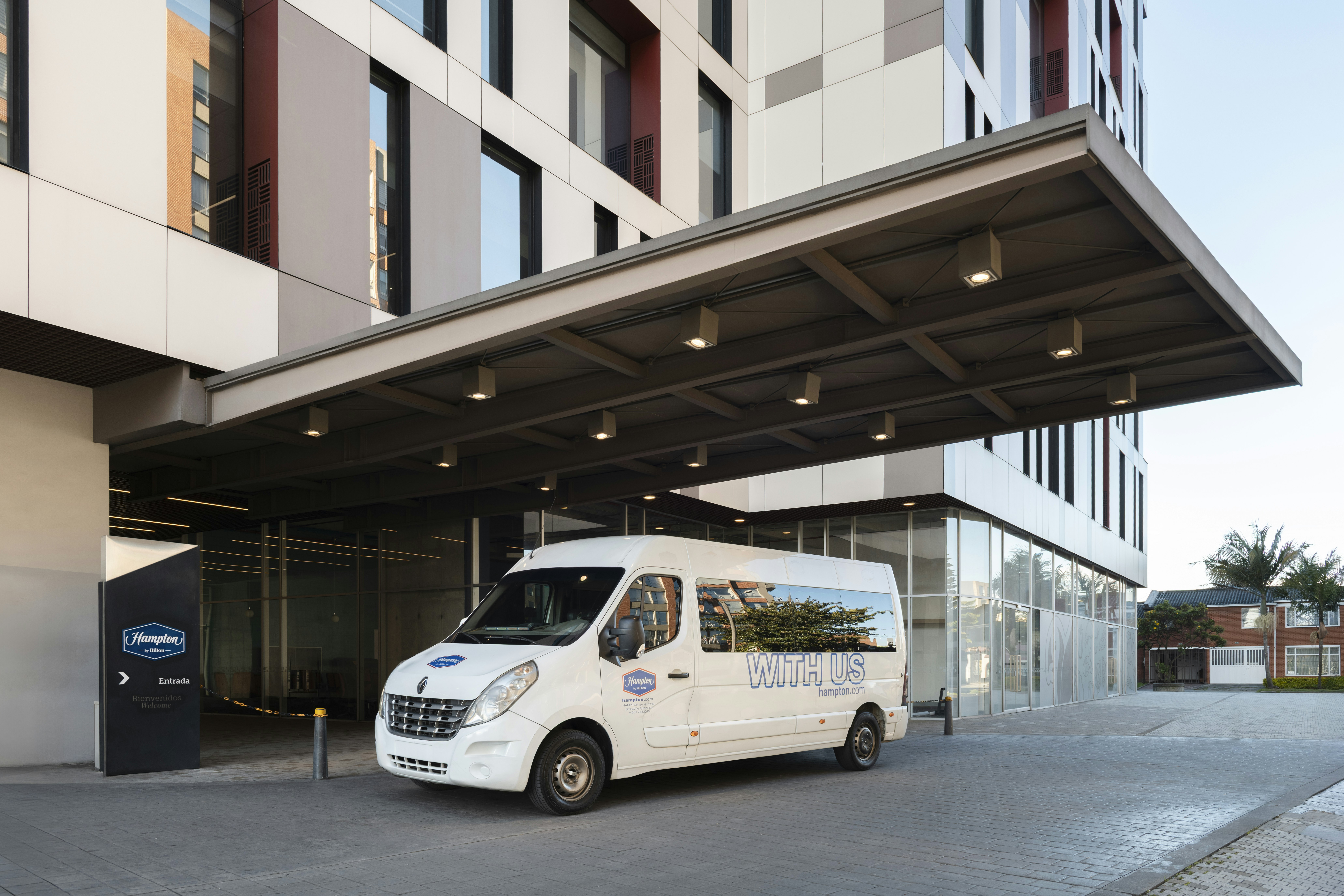Hampton By Hilton Bogota Airport 44/44