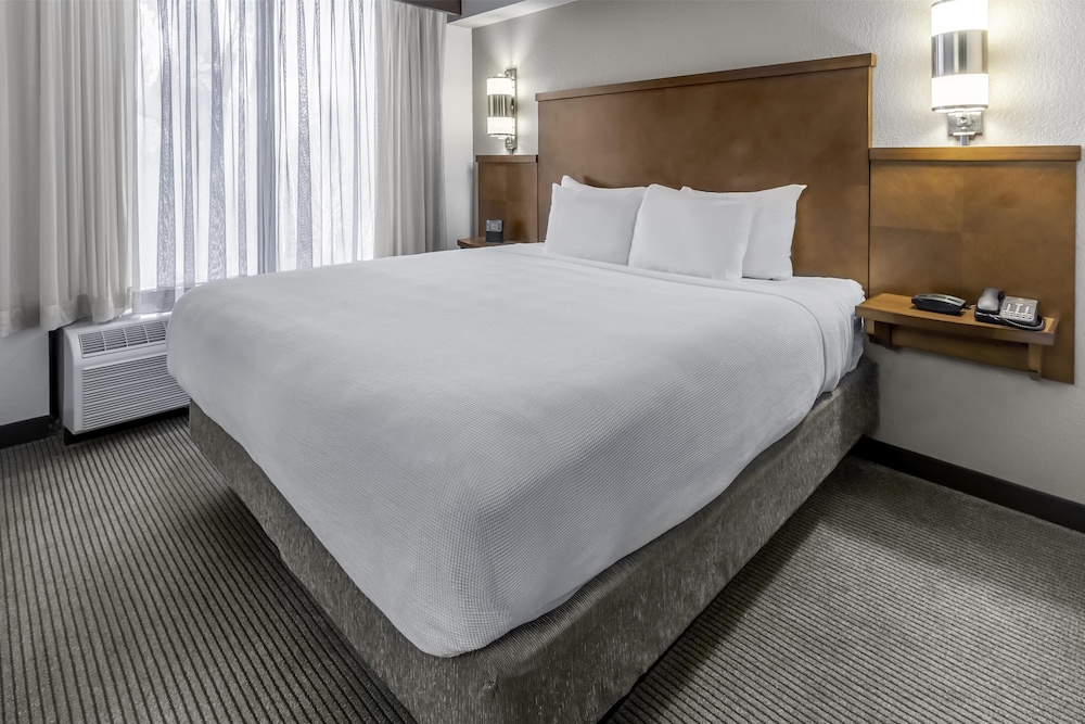 Specialty, King Bed