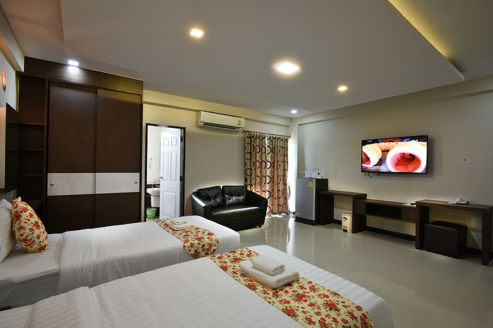 Gold Airport Suites 28/66
