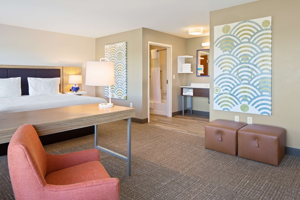 Hampton Inn Suites Walla Walla 13/48