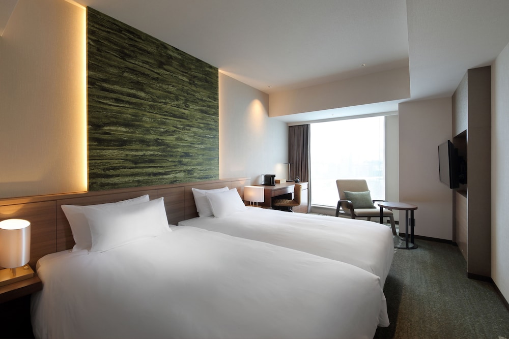 EAST, STANDARD, TWIN BEDS