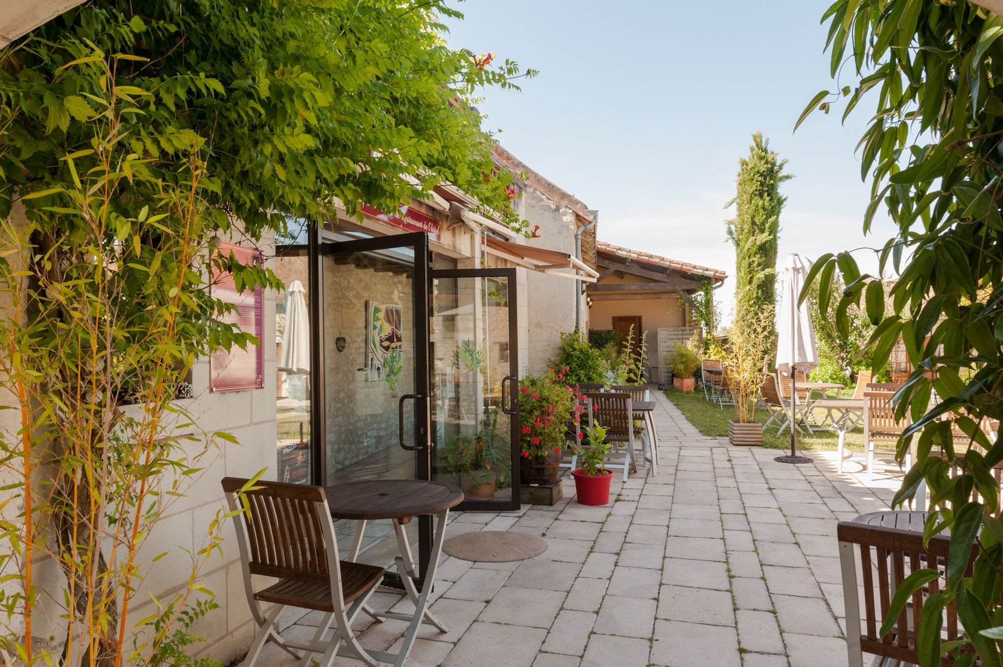Hotel the Originals Pigeonnier Du Perron 1/13