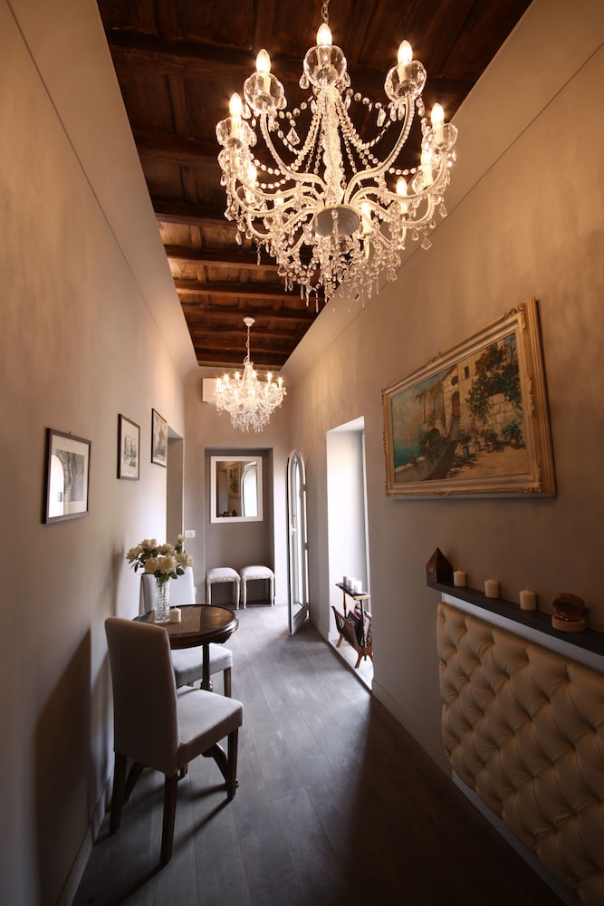 Le Suite Del Barone 42/56