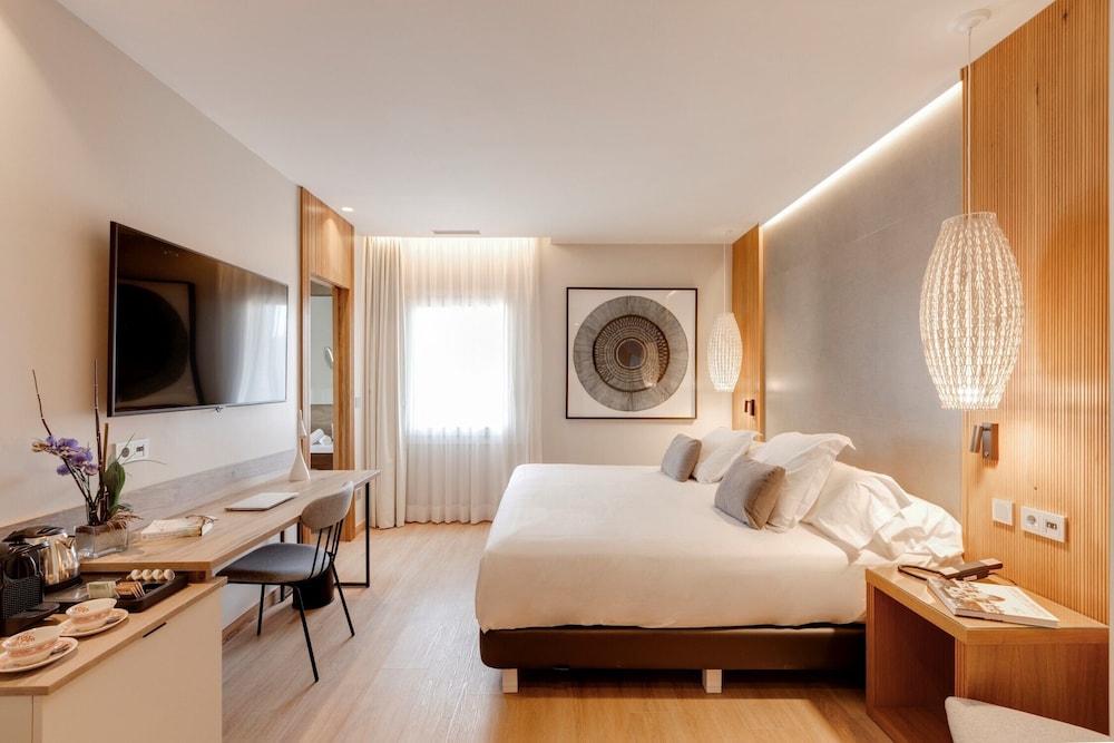 Hotel Mirlo Barcelona 13/40