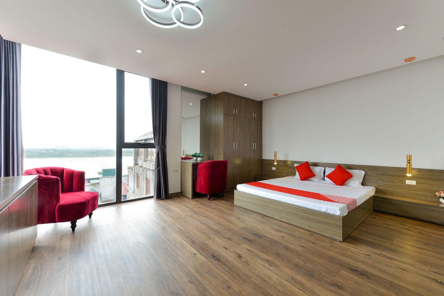 BH Riverside Hotel 29/43