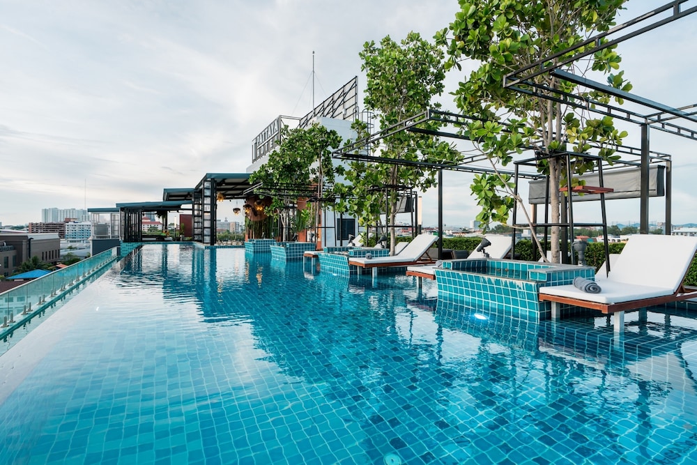 SureStay Plus by Best Western T Pattaya 56/64