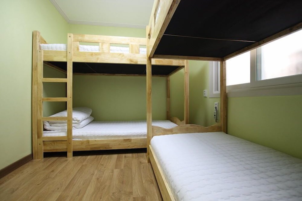 MALE DORM