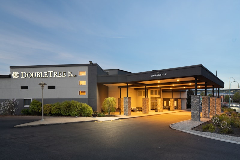DoubleTree by Hilton Providence Airport Warwick 1/32