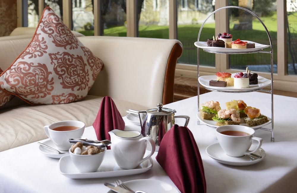 Killarney Plaza Hotel And Spa 64/68