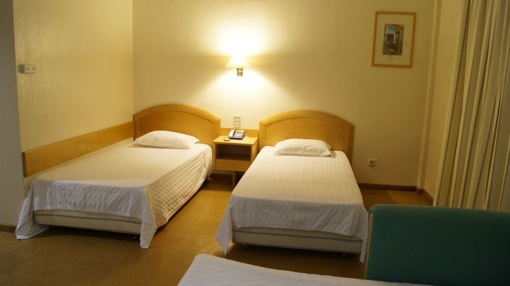 Grande Hotel Dom Dinis 4/20