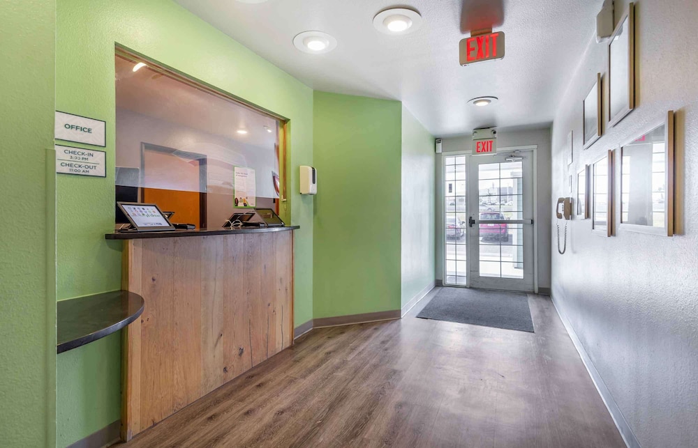 Extended Stay America - Select Suites Laredo 8/41