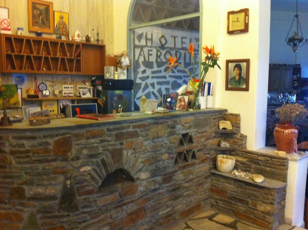 Afrodite Hotel 4/50