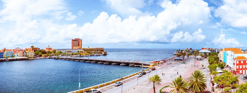 Harbor Hotel and Casino Curacao 62/65
