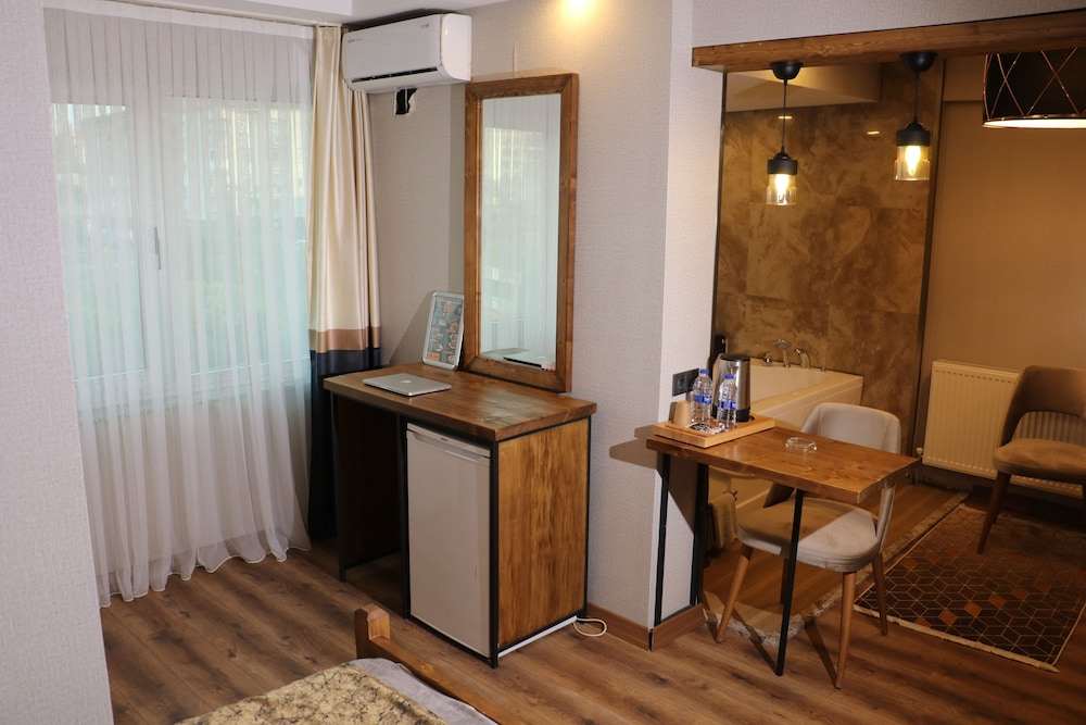 Zengin Suit Otel 10/50