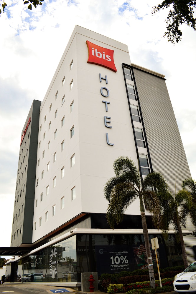 Ibis Los Mochis 3/50