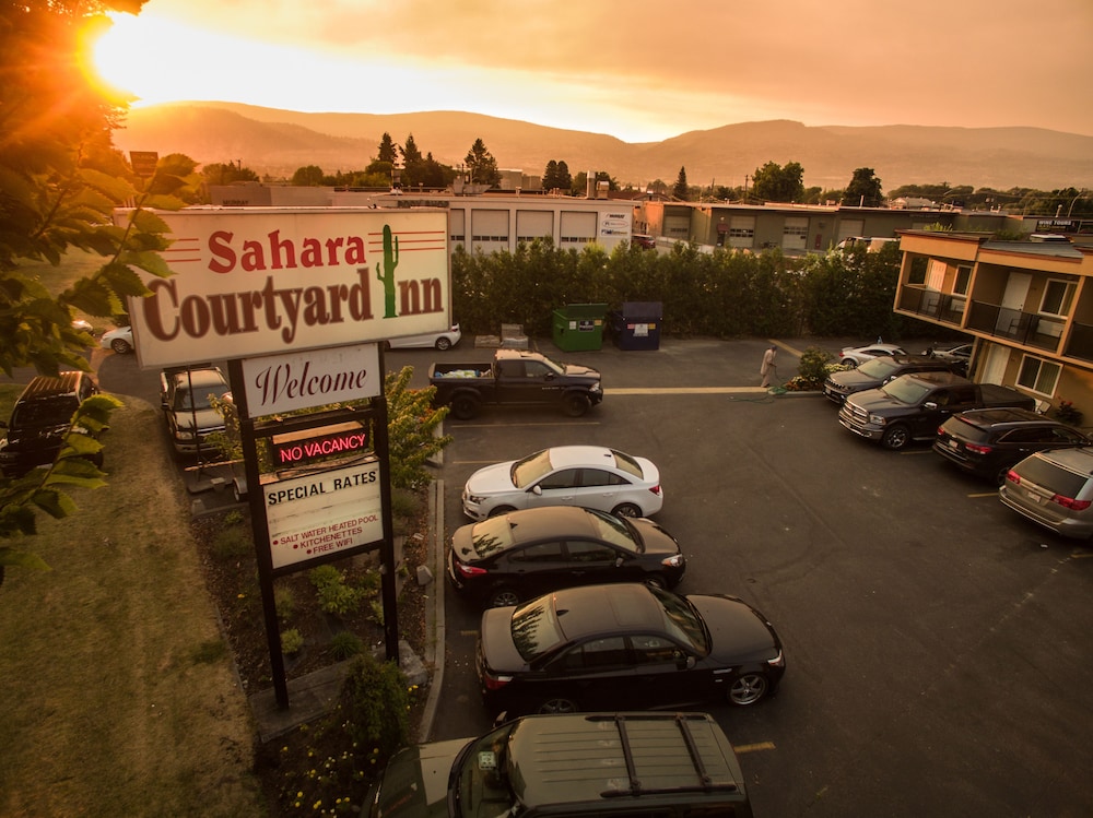 Sahara Courtyard Inn Penticton 69/77
