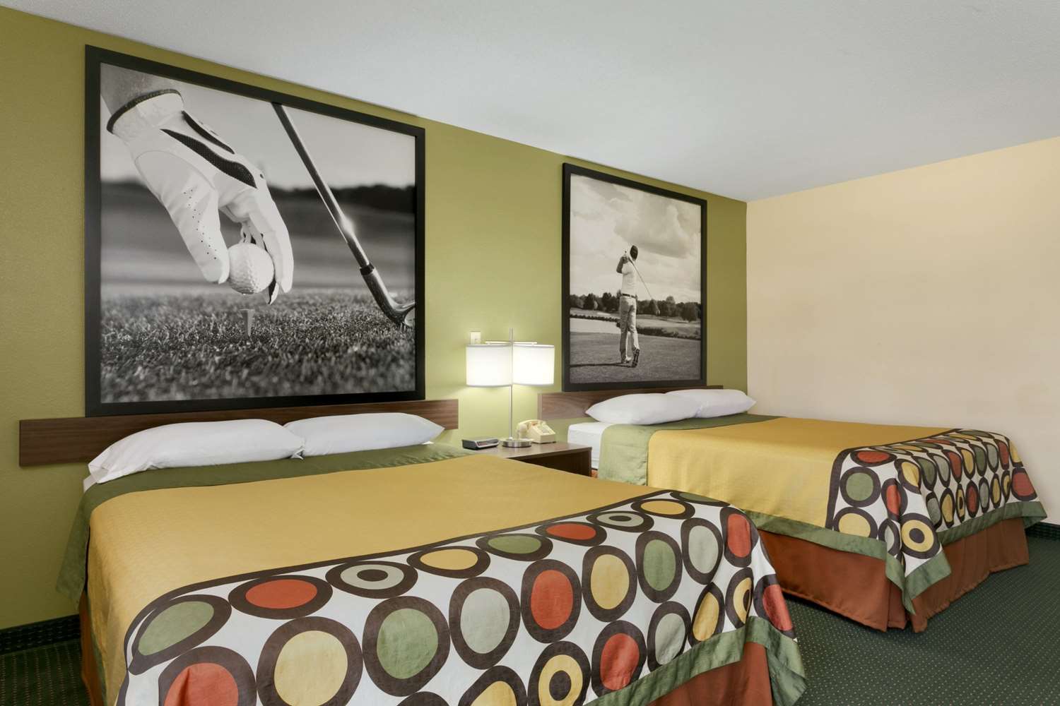 Super 8 by Wyndham Columbia City 7/19