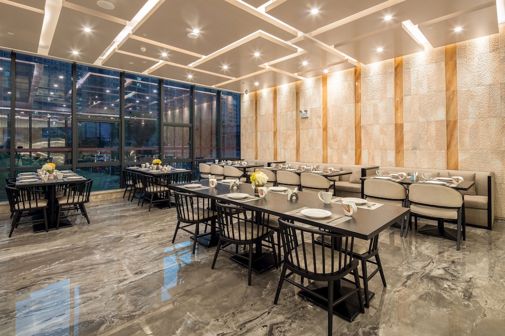 Qingyuan Argyle Hotel 48/60