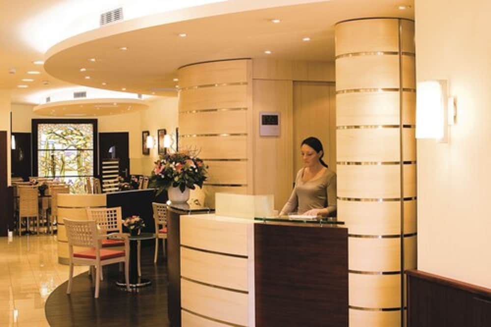 HOTEL TERMINUS MONTPARNASSE 55/63