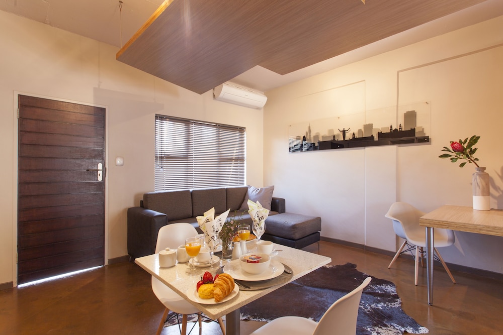 Akanani Apartments 32/56