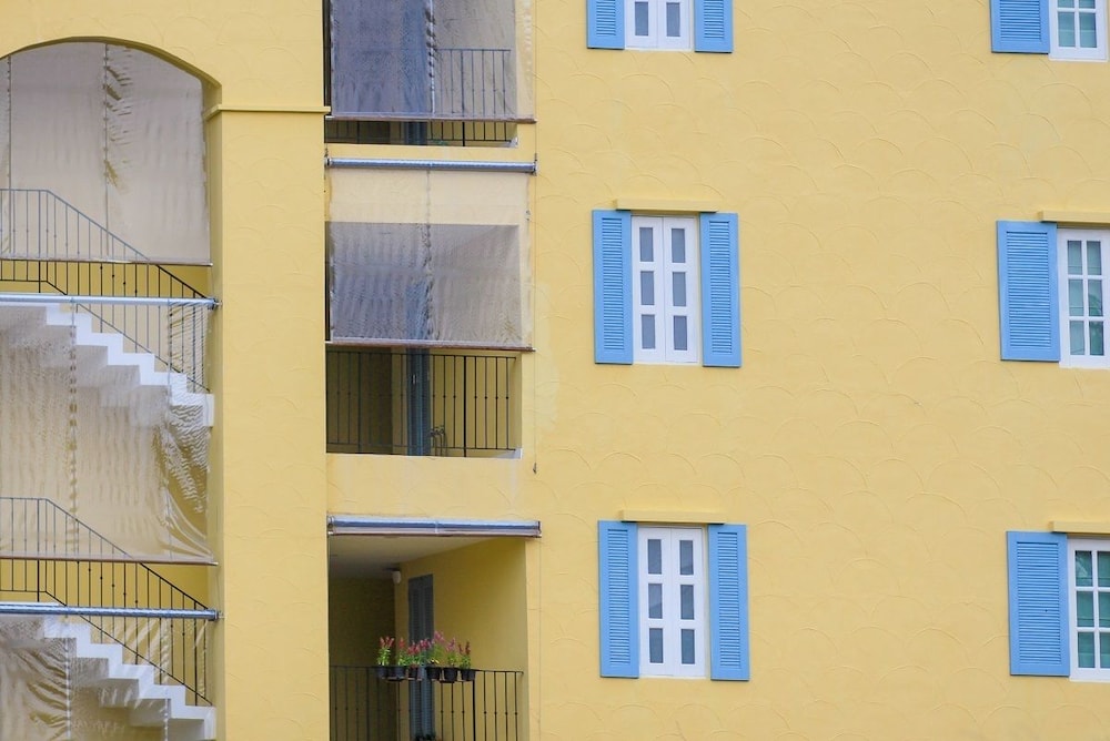DE PASTEL HOTEL 2/48